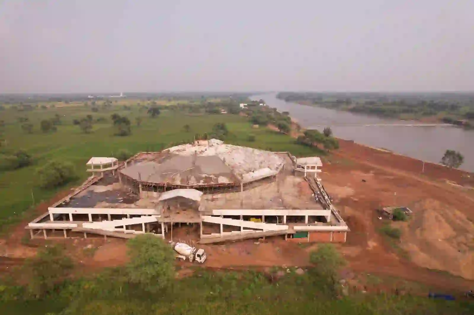 Construction Phase 16 - Sapad Laksheshwar Dham Saladha
